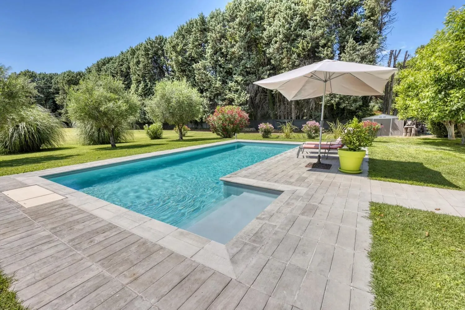 La Villa Aux Cypres Bleu 勒托尔
